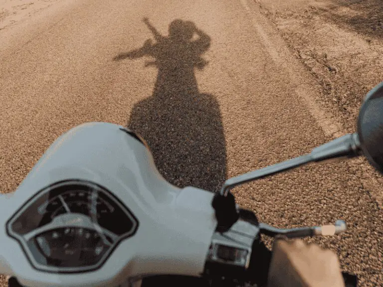 ciao bella sur une Vespa