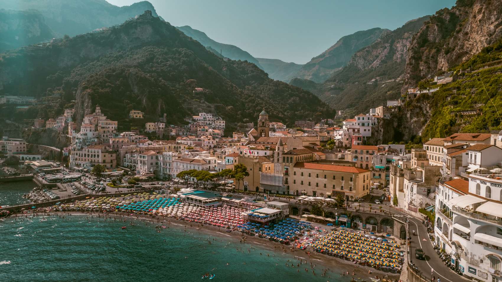 village Minori sur la côte amalfitaine