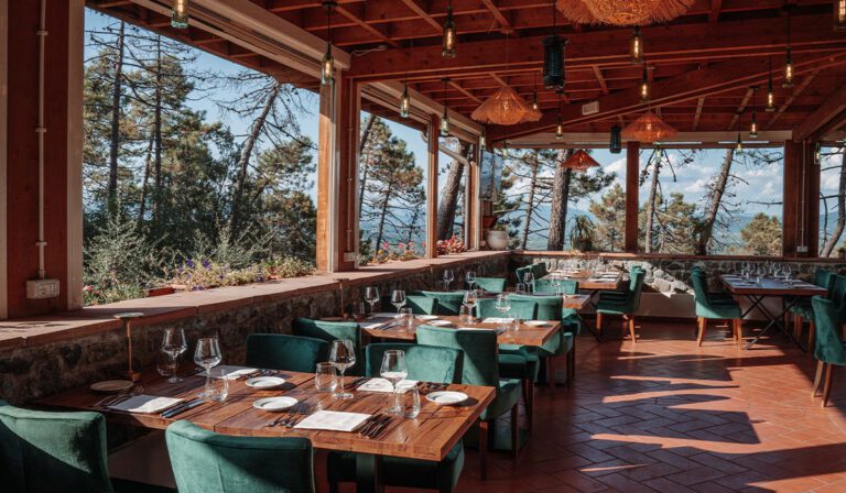 terrasse du Villa Cesi Resort & Spa avec vue sur le dîner